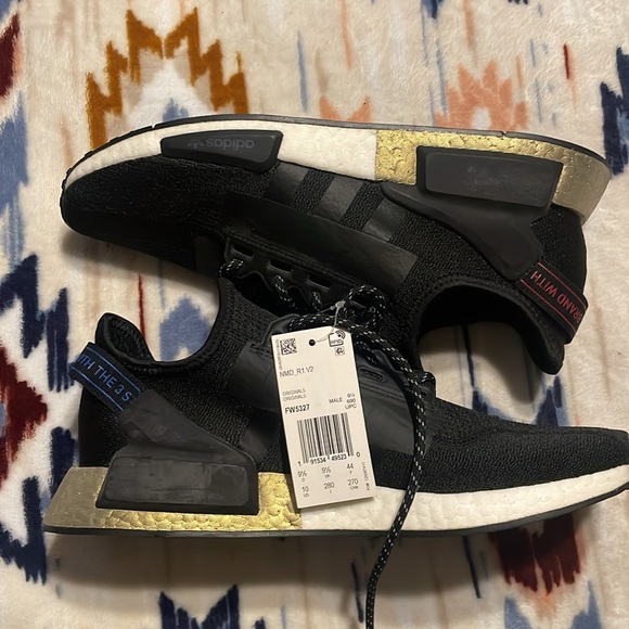 New with tags mens adidas nmd sneaker. - Picture 4 of 7